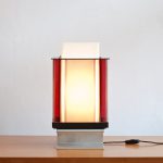 Italian-plexiglass-table-lamp-1970